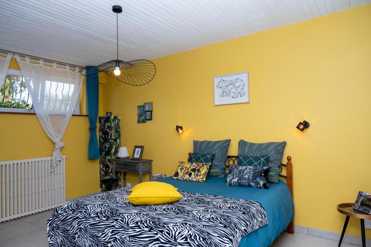 UNE HALTE QUELQUE PART Chez Solange Cheminot Exterior foto